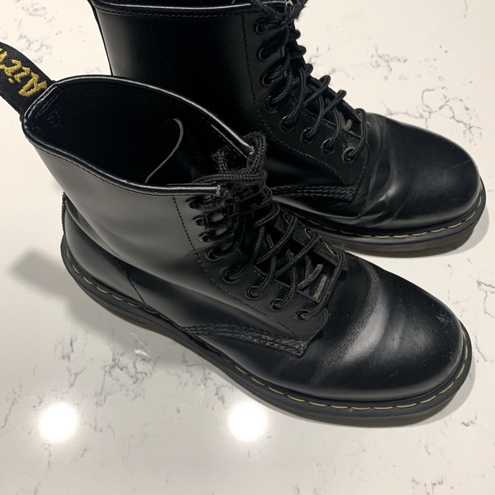 Mens Vintage Doc Marten’s SIZE 9 US